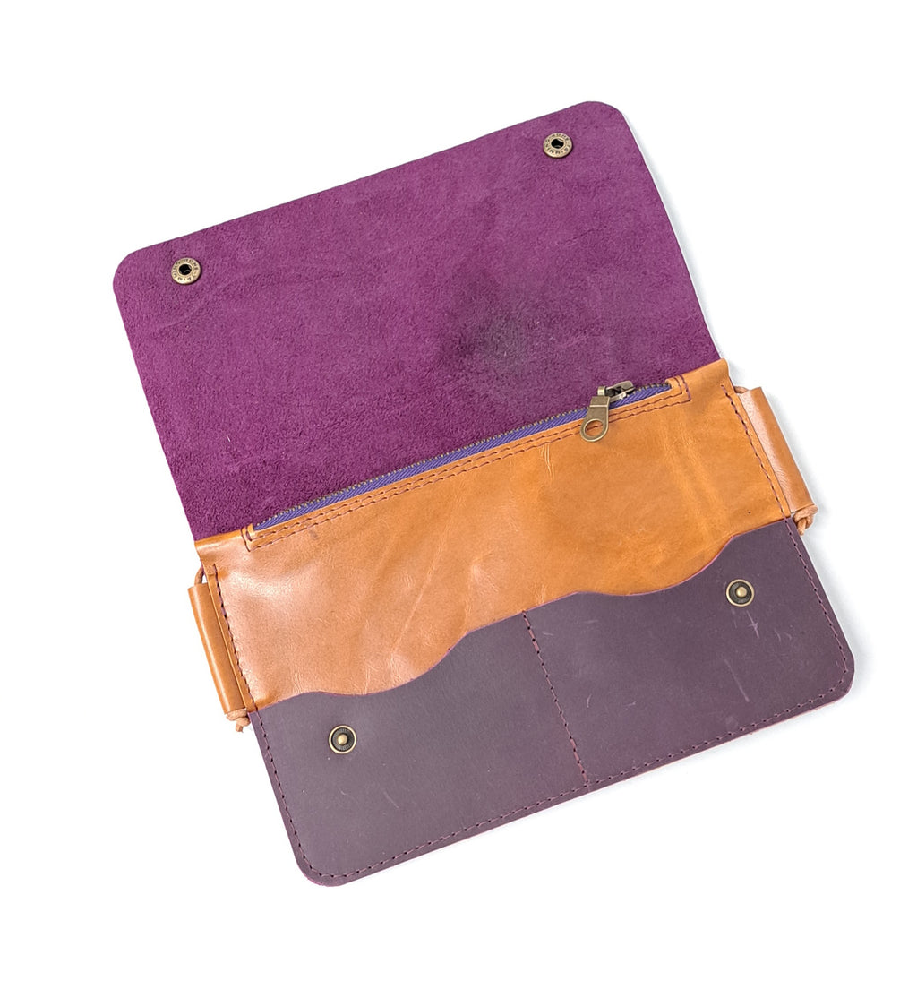 SALE Fflip Clutch